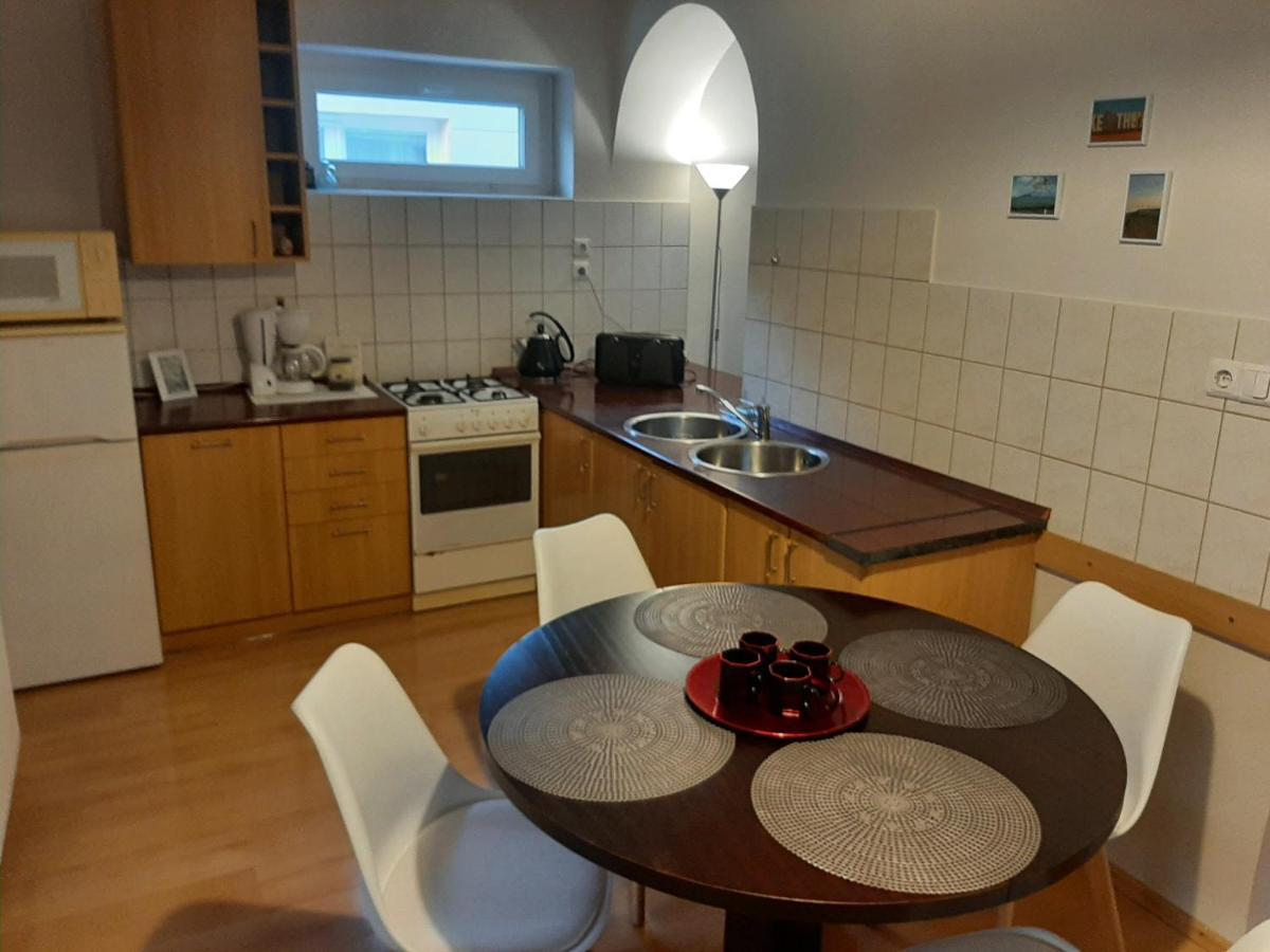 Апартаменты Apartman Harmony Кестхей Экстерьер фото